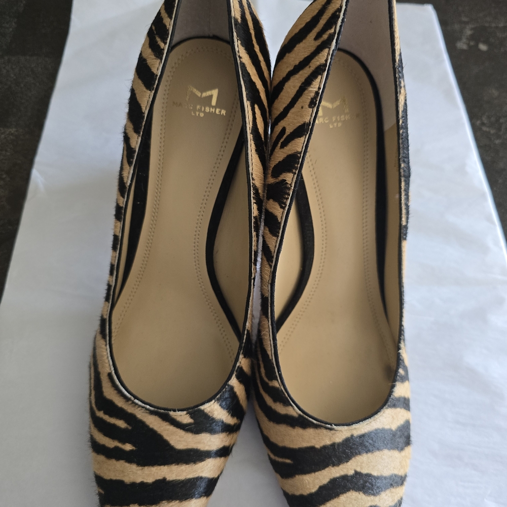 Marc Fisher Black and Tan Animal Print Heels - Picture 2 of 7